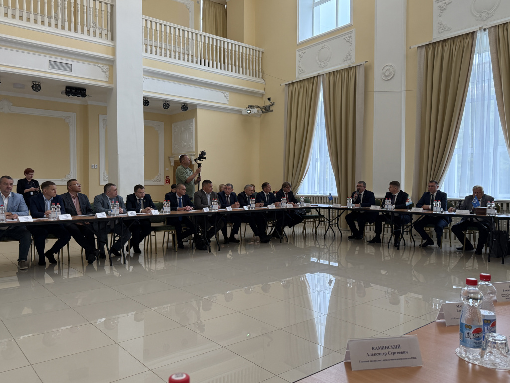 Фото 1 зал.JPG