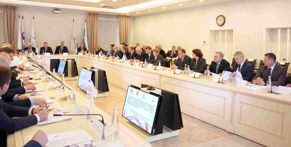 1 зал МЗИК.JPG